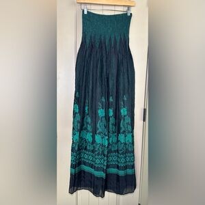 Lapis Strapless Dress in Deep Green and Black